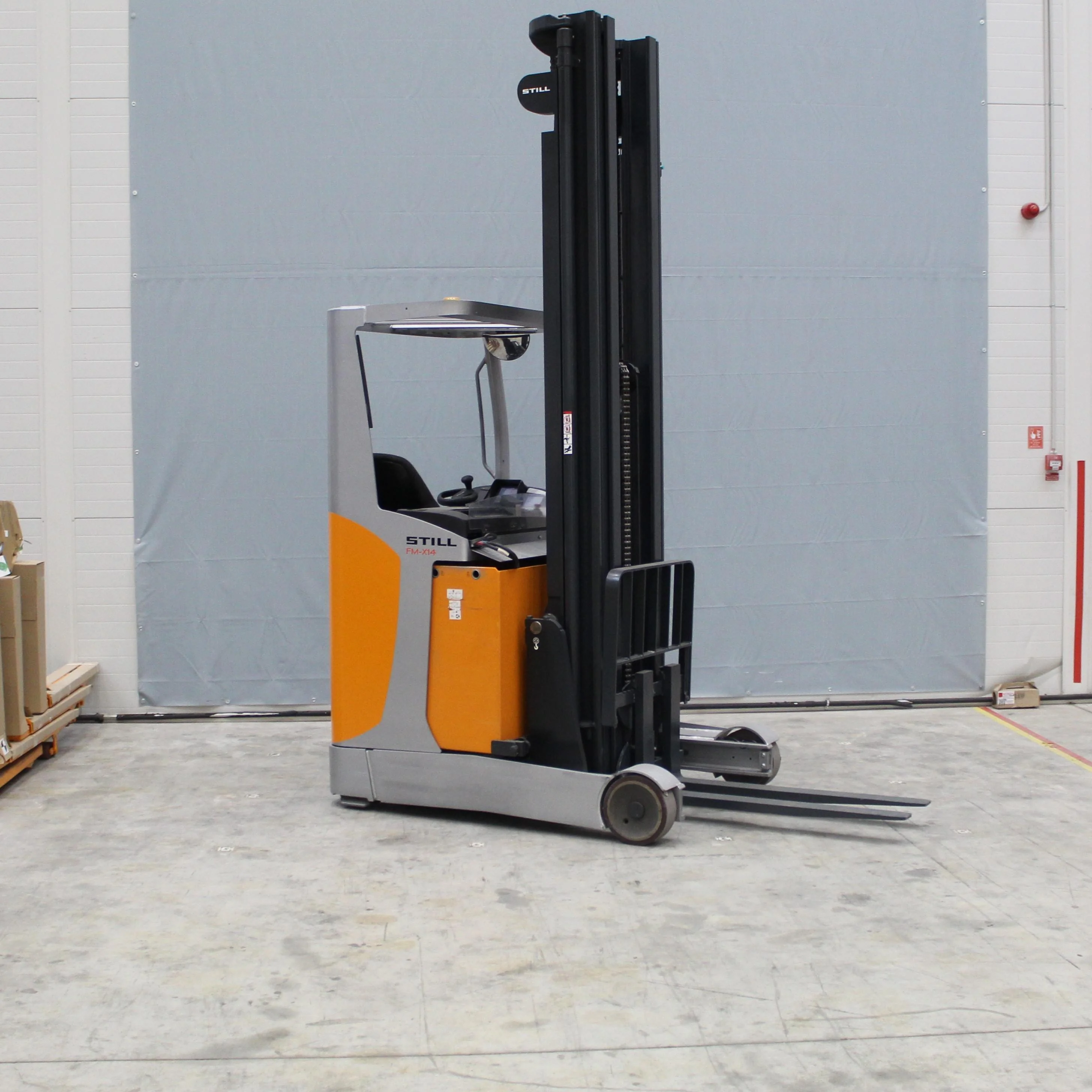 Reach truck FM-X 14