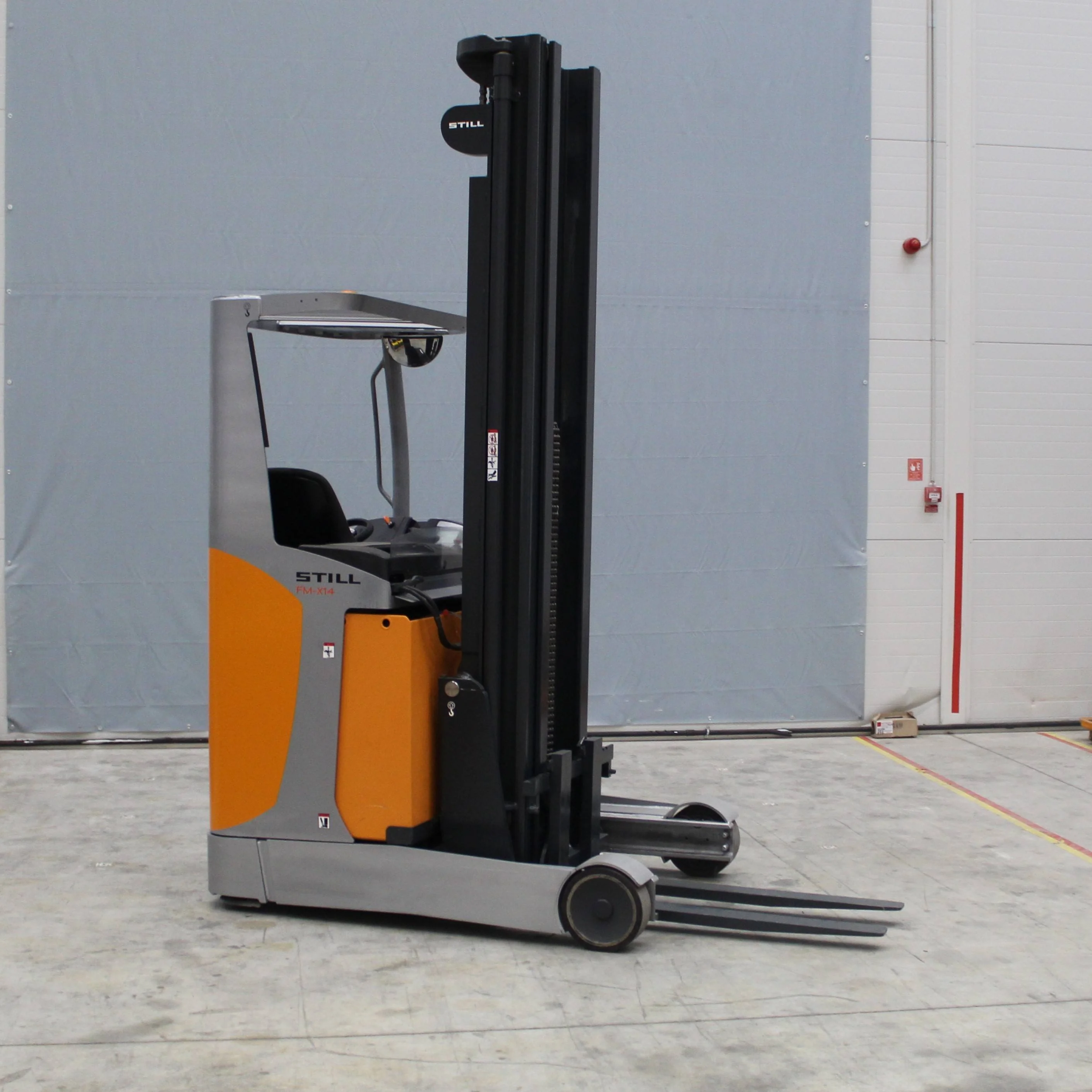 Reach truck FM-X 14